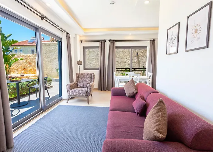 Apart-hotel Lobelya 4*