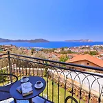 Apartahotel Lobelya 4*