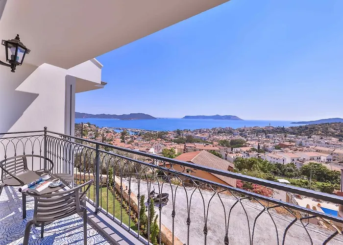 Lobelya Апарт-готель Каш