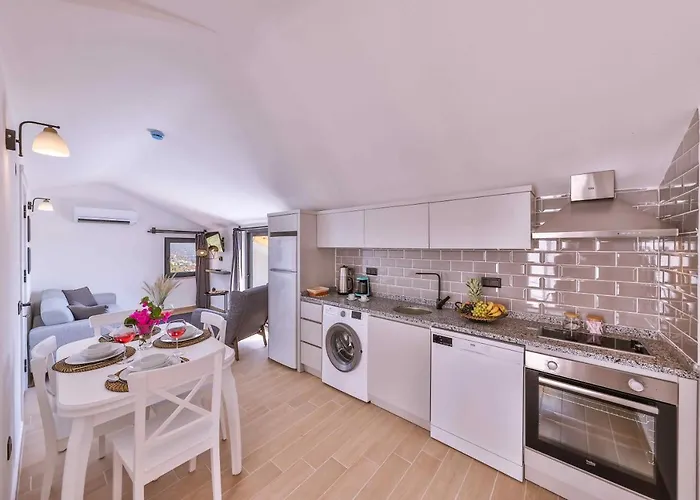 아파트호텔 Lobelya 4*